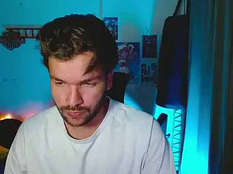 cortelioni massimo  online show from September 30, 2025, 12:16 am