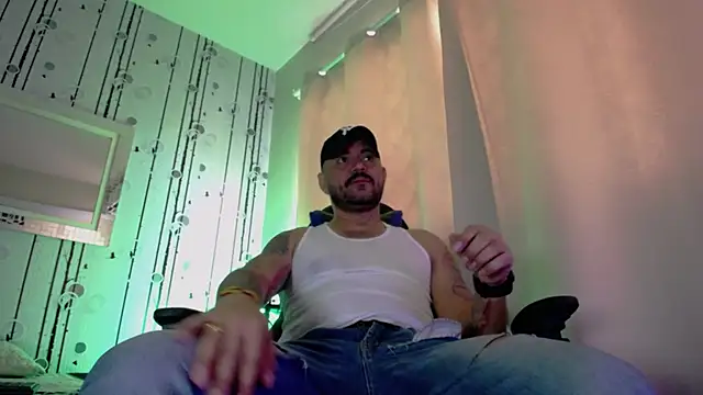 AlphaDrip online show from September 25, 2025, 12:11 pm