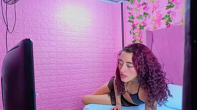  Maleja 19  online show from December 23, 2025, 3:06 am