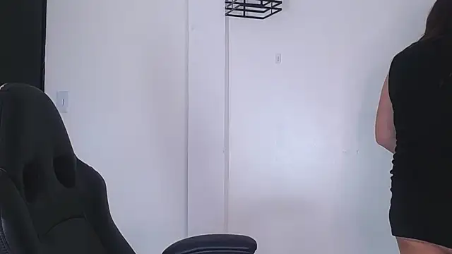 AmaraMoon  online show from October 15, 2025, 6:49 pm