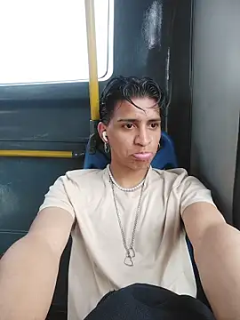 Dom venena online show from December 15, 2025, 6:36 pm