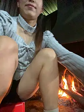 Huong-Ly online show from November 19, 2025, 2:11 am