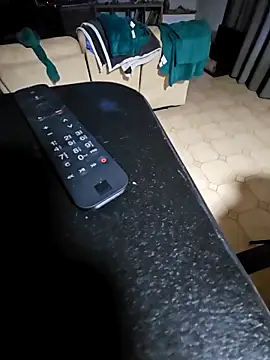 Stingles online show from April 10, 2026, 6:59 pm