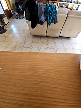 Stingles online show from October 12, 2025, 9:21 am