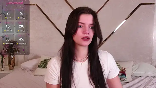 kimberlyy77 online show from January 9, 2026, 6:31 am