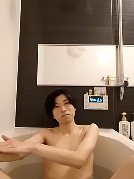Snapshot of tanaka113 chatting on May 2, 2026, 2:33 pm tanaka113 online show from May 2, 2026, 2:33 pm