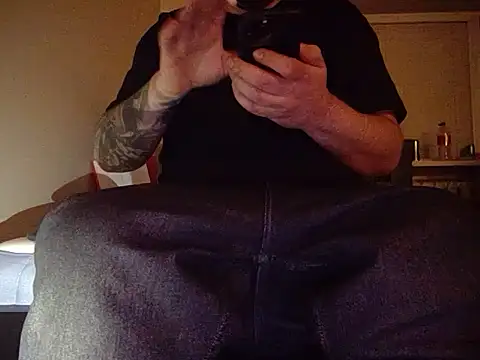 JeffryBoy36 online show from January 7, 2026, 9:31 pm