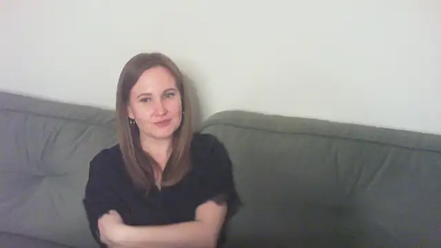 Snapshot of Volteraxx chatting on November 22, 2025, 2:49 pm Volteraxx online show from November 22, 2025, 2:49 pm