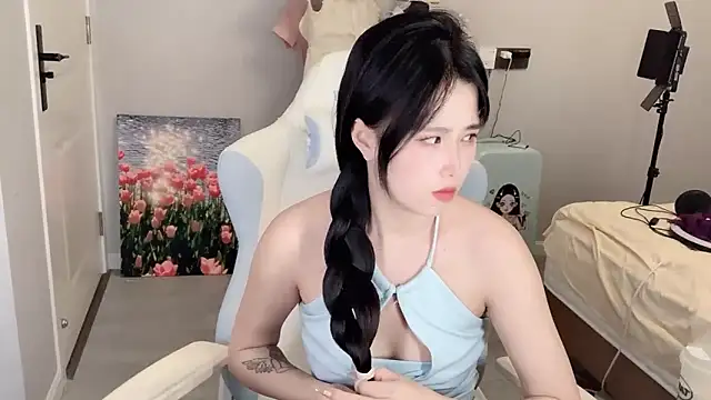 Sheepoooooooo online show from October 6, 2025, 12:50 pm