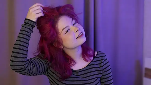 Stella Vanila online show from October 15, 2025, 10:18 pm