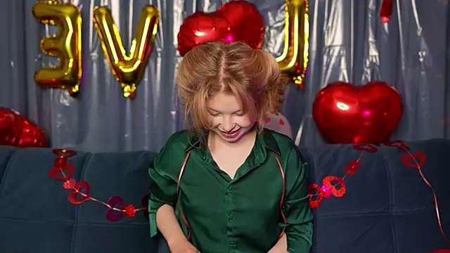 Stella Vanila online show from February 12, 2026, 7:13 pm