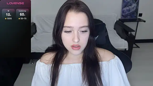 Snapshot of Sunshine_J chatting on September 23, 2025, 7:32 pm Sunshine J online show from September 23, 2025, 7:32 pm