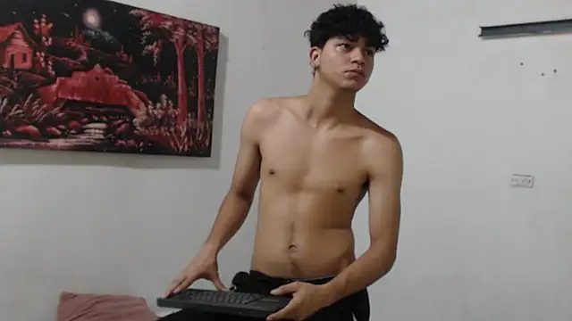 Snapshot of alice_julls chatting on October 8, 2025, 5:13 pm alice julls online show from October 8, 2025, 5:13 pm