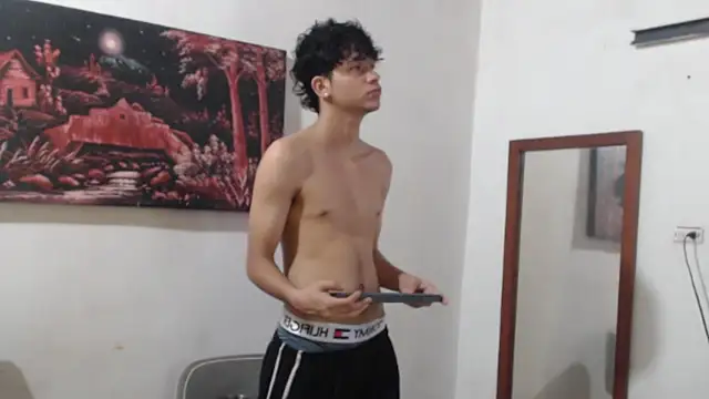 Snapshot of alice_julls chatting on December 1, 2025, 7:48 pm alice julls online show from December 1, 2025, 7:48 pm