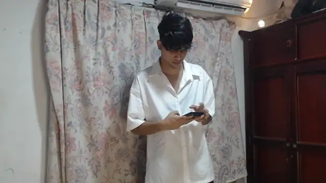 Snapshot of alice_julls chatting on January 10, 2026, 7:53 pm alice julls online show from January 10, 2026, 7:53 pm