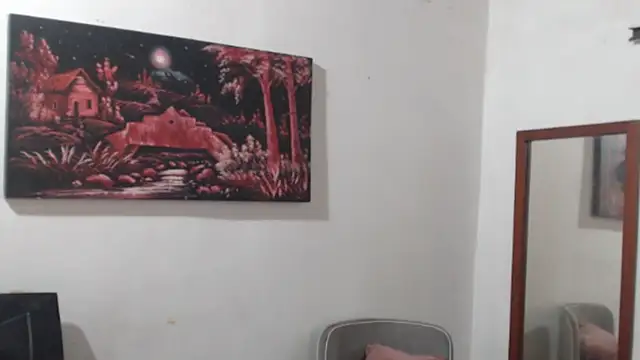 Snapshot of alice_julls chatting on October 31, 2025, 9:32 pm alice julls online show from October 31, 2025, 9:32 pm