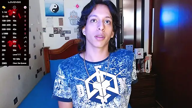 DannyPhantom555 online show from November 13, 2025, 7:51 pm