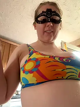 Snapshot of Missmissymee chatting on September 24, 2025, 12:55 pm Missmissymee online show from September 24, 2025, 12:55 pm