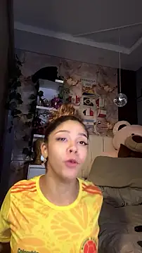 Snapshot of hannachris- chatting on June 23, 2026, 8:40 pm hannachris- online show from June 23, 2026, 8:40 pm
