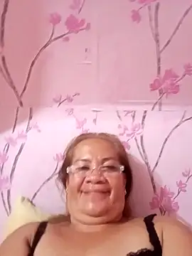 vickyhot1966 online show from November 15, 2025, 1:15 pm