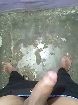 juan7305 online show from December 2, 2025, 12:51 pm