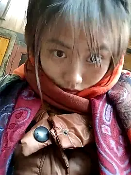 Dung-Thao19 online show from November 3, 2025, 3:34 am