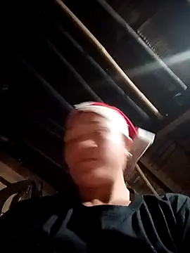 Snapshot of Love-Mama33 chatting on October 14, 2025, 12:06 pm Love-Mama33 online show from October 14, 2025, 12:06 pm