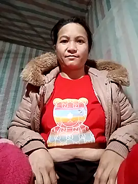 Snapshot of Love-Mama33 chatting on November 27, 2025, 11:05 pm Love-Mama33 online show from November 27, 2025, 11:05 pm