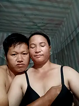 Snapshot of Love-Mama33 chatting on October 5, 2025, 5:25 pm Love-Mama33 online show from October 5, 2025, 5:25 pm