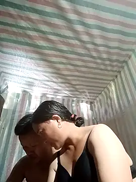 Snapshot of Love-Mama33 chatting on October 6, 2025, 8:59 am Love-Mama33 online show from October 6, 2025, 8:59 am