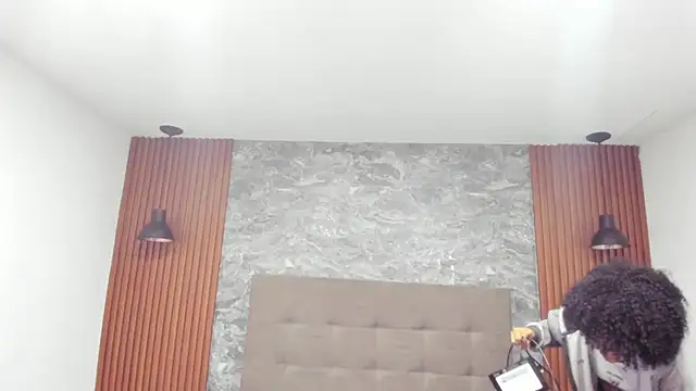 delaylacruz online show from October 18, 2025, 11:12 am