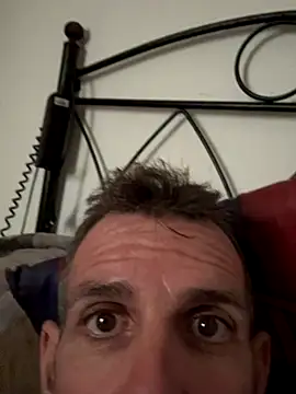 gigolobcn online show from November 23, 2025, 2:16 pm