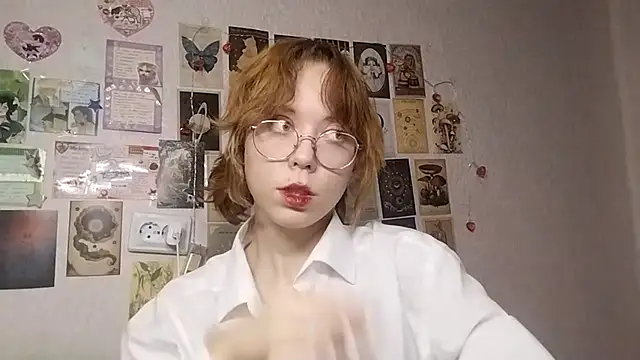 Snapshot of Ieadership chatting on October 15, 2025, 1:19 pm Ieadership online show from October 15, 2025, 1:19 pm