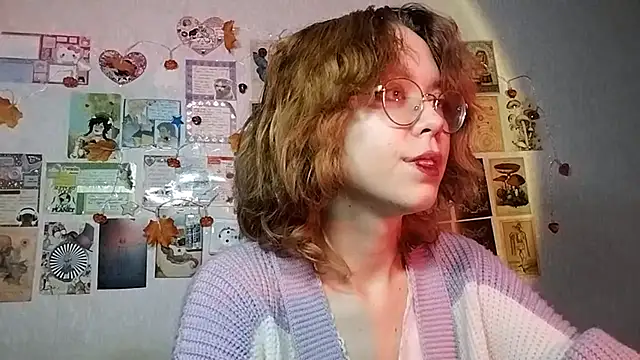 Snapshot of Ieadership chatting on November 11, 2025, 1:39 pm Ieadership online show from November 11, 2025, 1:39 pm