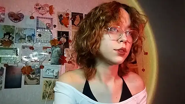 Snapshot of Ieadership chatting on November 12, 2025, 1:04 pm Ieadership online show from November 12, 2025, 1:04 pm