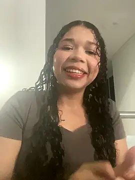 Snapshot of STEFANY_MOLL chatting on October 20, 2025, 2:39 pm STEFANY MOLL online show from October 20, 2025, 2:39 pm