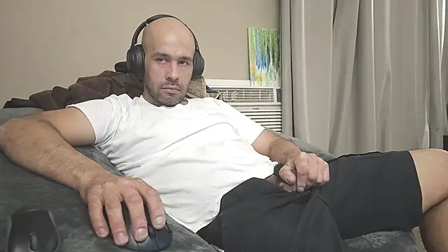 Snapshot of LeeCox chatting on March 7, 2025, 3:40 am LeeCox online show from March 7, 2025, 3:40 am