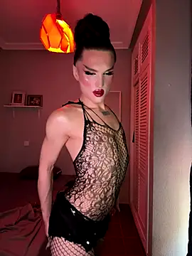 lacattiva online show from September 17, 2025, 5:04 pm