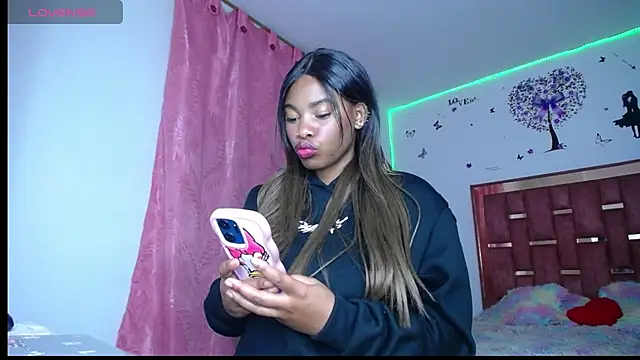 xayurin online show from October 21, 2025, 5:07 am