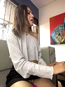 PrettyAmber online show from October 4, 2025, 8:43 pm