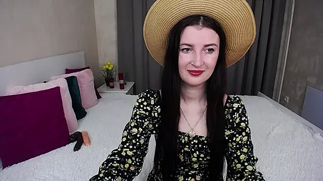 EvelinCuper online show from November 28, 2025, 6:24 am