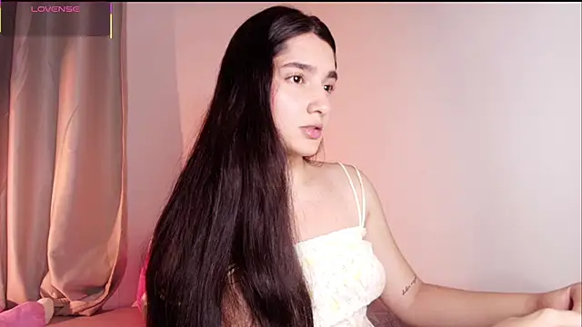 dulceangel   online show from November 4, 2025, 4:16 am