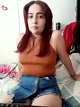 tany90 online show from October 9, 2025, 8:42 pm