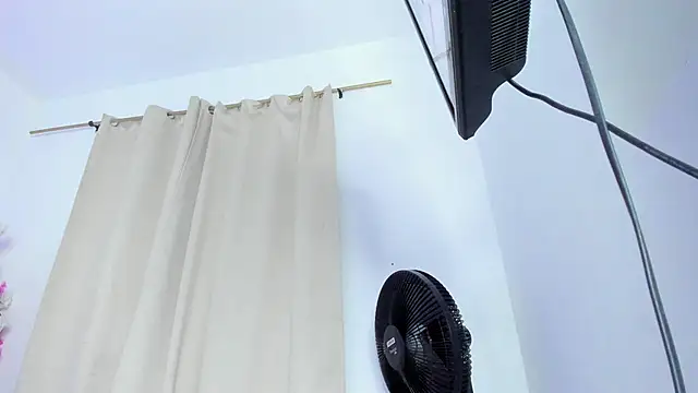 ashly pnik1 online show from February 20, 2026, 3:03 am