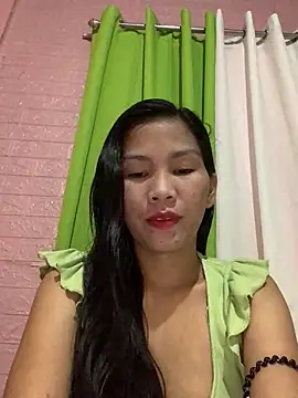 Cleo17 online show from February 9, 2026, 2:26 pm