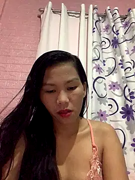 Snapshot of Cleo17 chatting on September 13, 2025, 12:27 pm Cleo17 online show from September 13, 2025, 12:27 pm