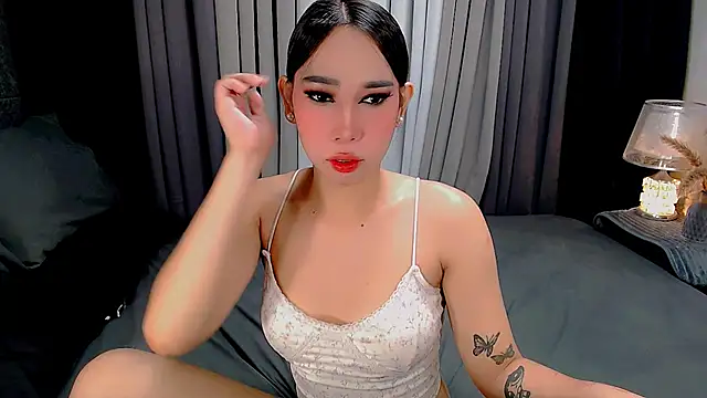 kisha greyson online show from November 30, 2025, 6:41 pm