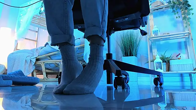 NitaNihil online show from October 1, 2025, 5:39 pm