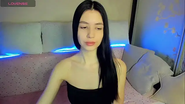 SelinLi online show from February 2, 2026, 9:08 am