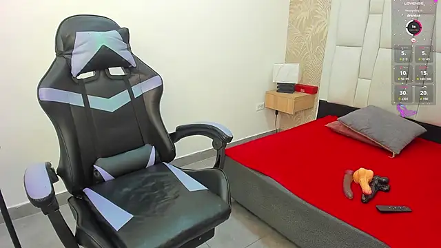 alice rouusse online show from October 17, 2025, 12:51 pm